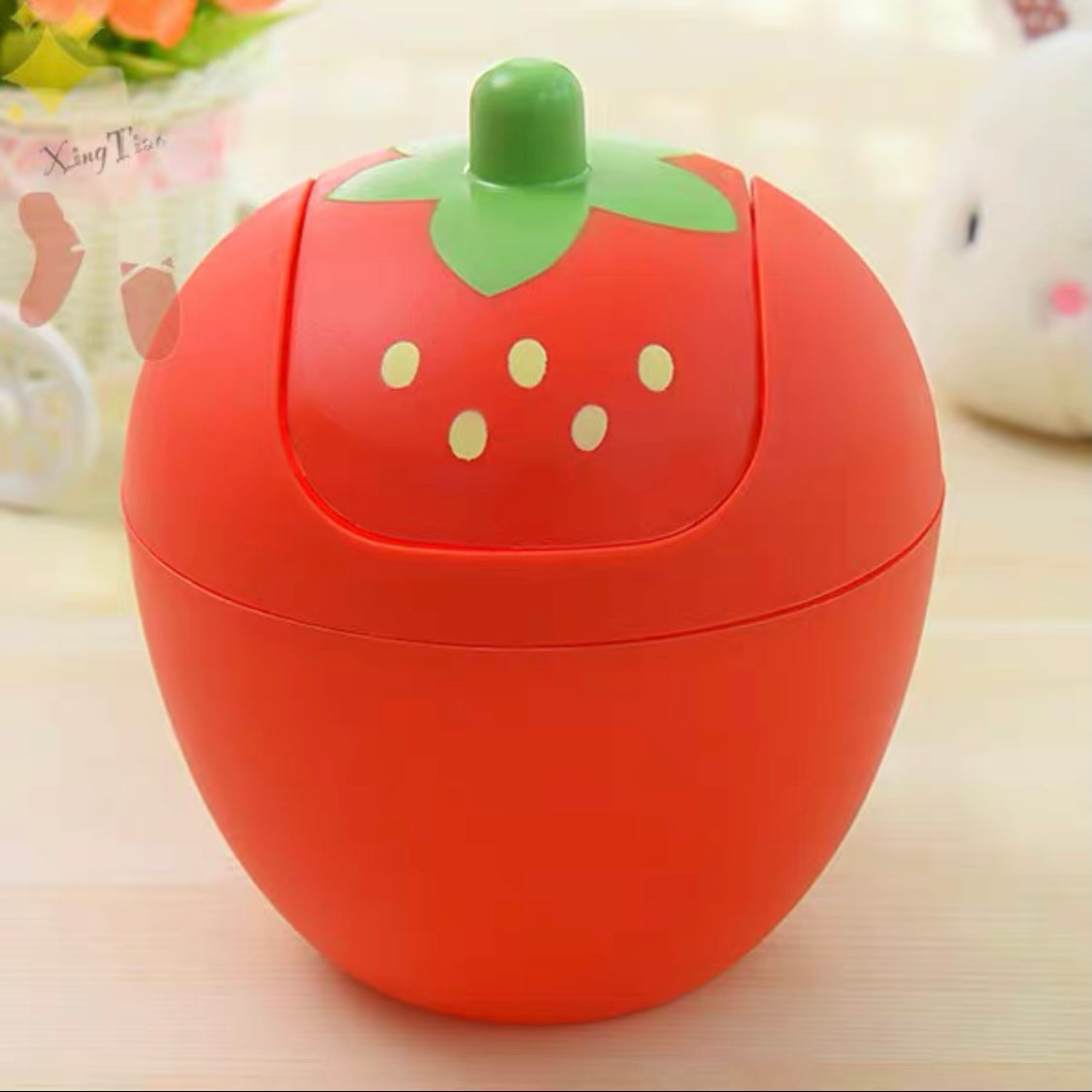 Strawberry Shape Mini Trash Bins With Trash Bags, Cute Trash Bins